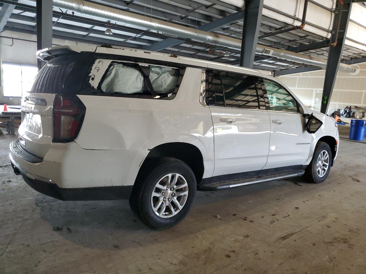 2022 CHEVROLET SUBURBAN K1500 LS VIN:1GNSKBKT5NR259180