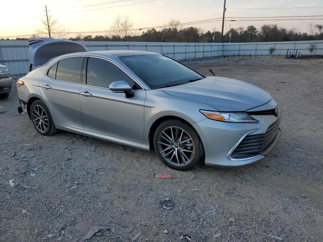 2021 TOYOTA CAMRY XLE VIN: 4T1FZ1AK5MU051655