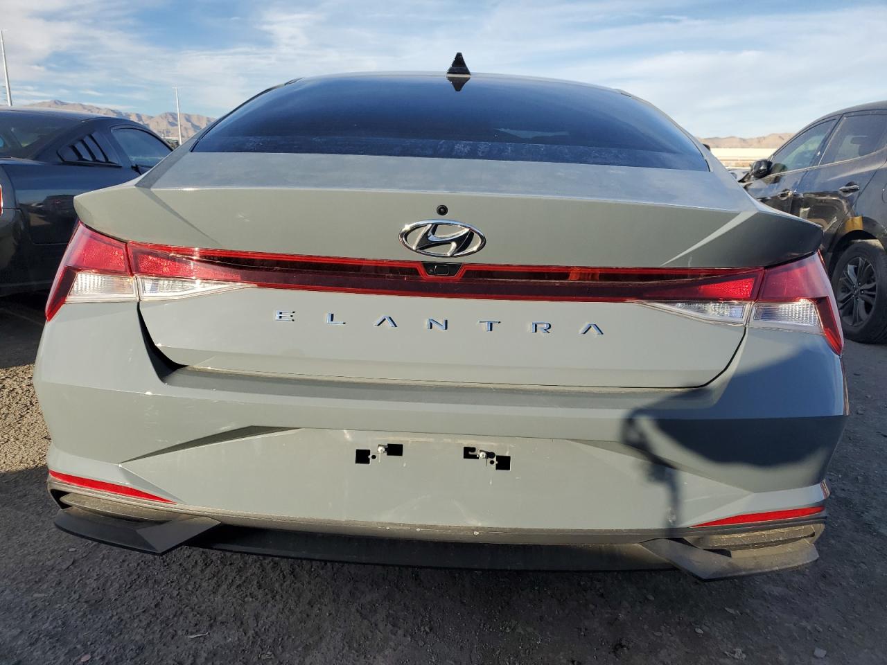 2022 HYUNDAI ELANTRA SEL VIN:KMHLM4AGXNU349585