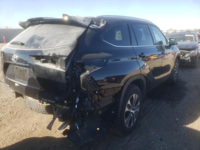 2021 TOYOTA HIGHLANDER XLE VIN: 5TDHZRBH9MS556052