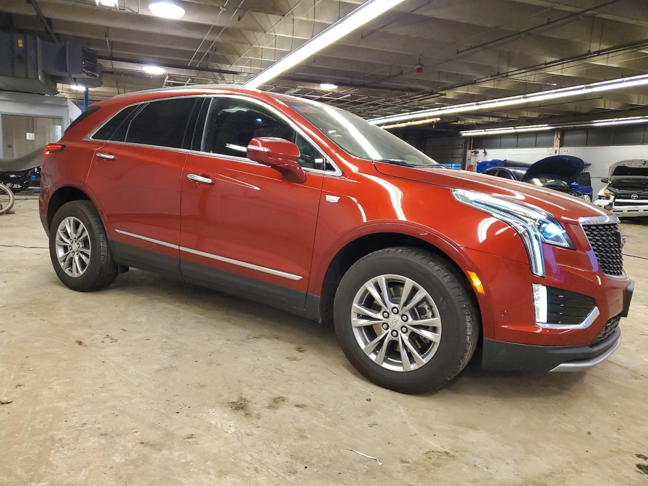 2022 CADILLAC XT5 PREMIUM LUXURY VIN:1GYKNDRS7NZ111079