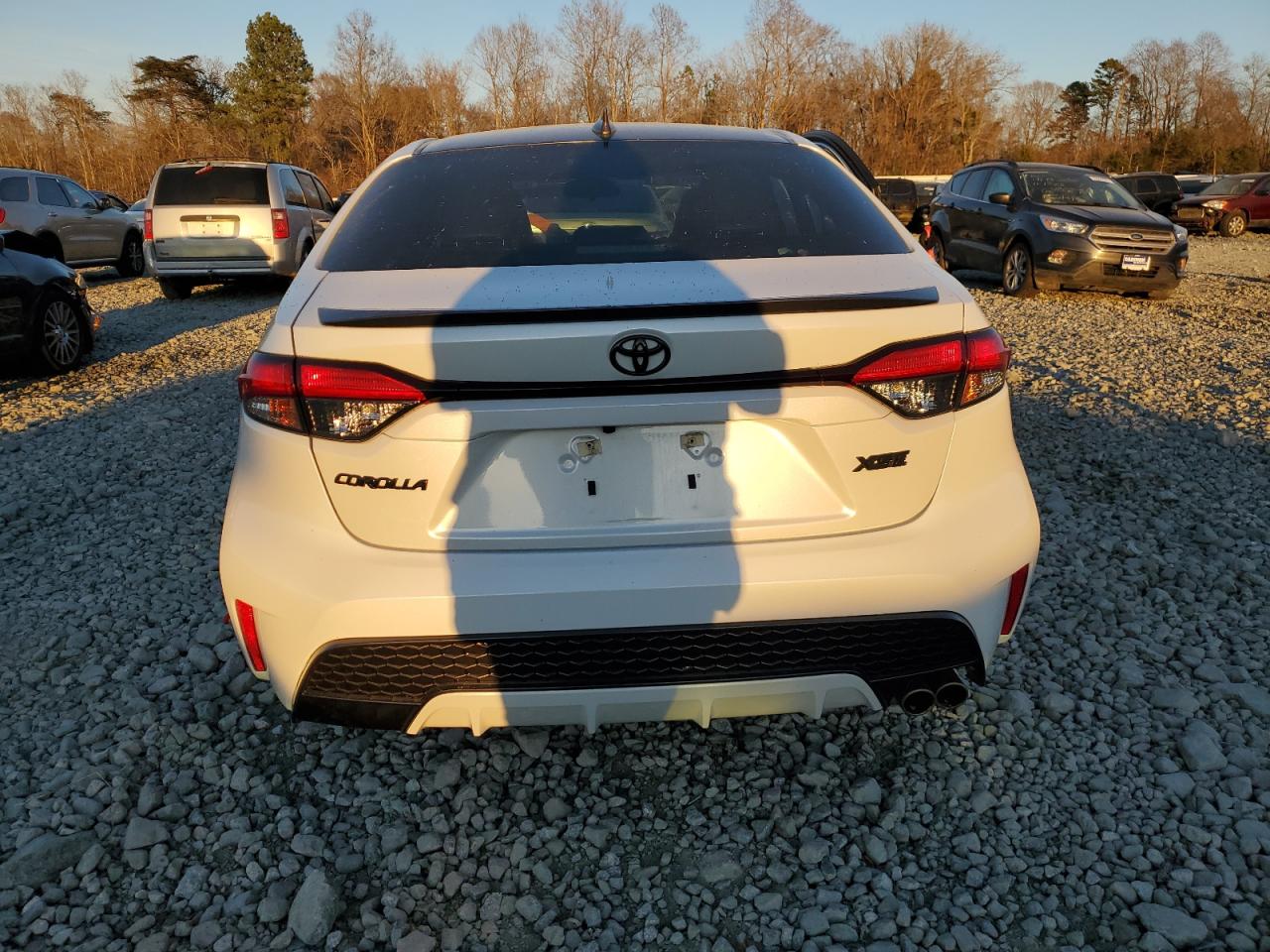 2022 TOYOTA COROLLA XSE VIN:5YFT4MCE8NP134638