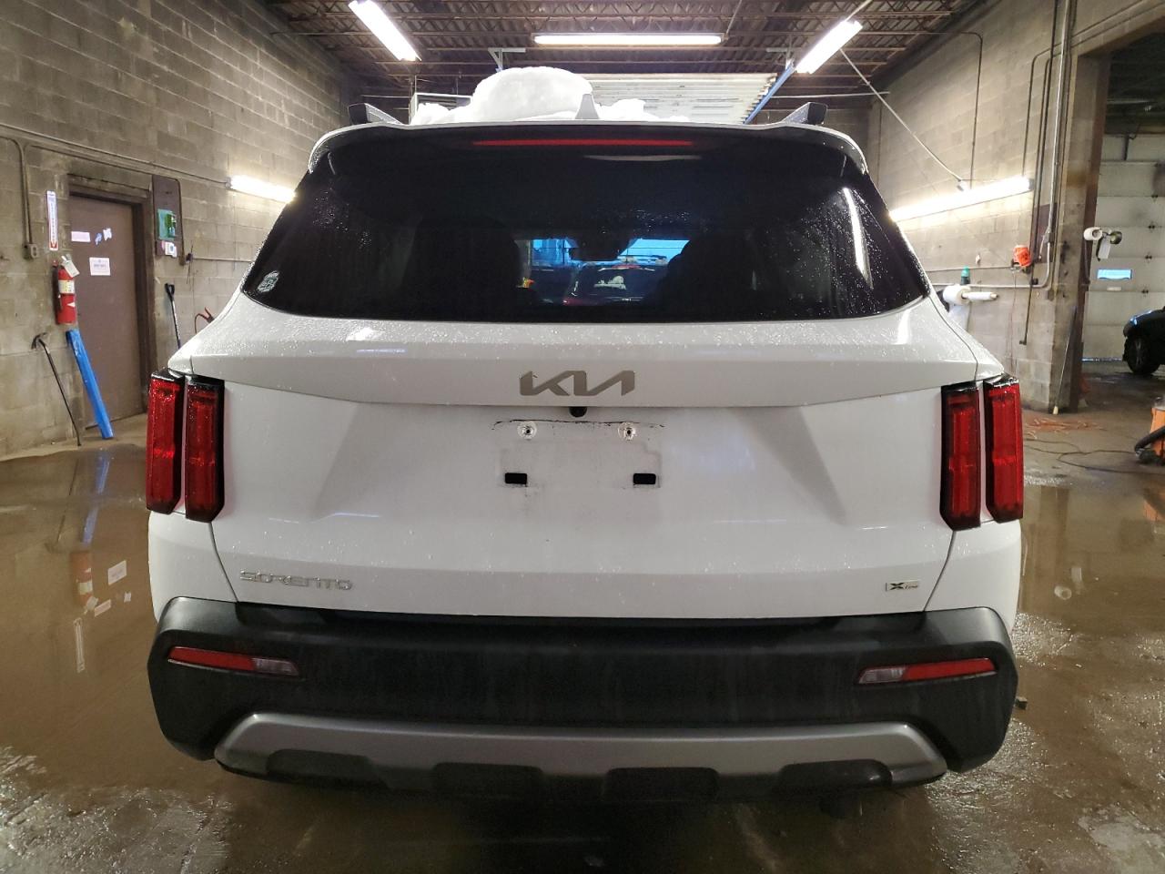 2023 KIA SORENTO SX VIN:5XYRKDLF2PG196861