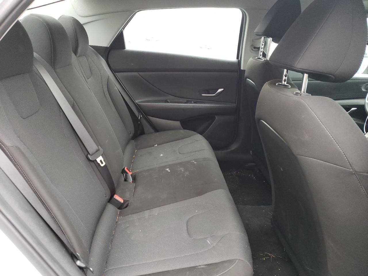 2022 HYUNDAI ELANTRA SEL VIN:KMHLM4AG2NU277958
