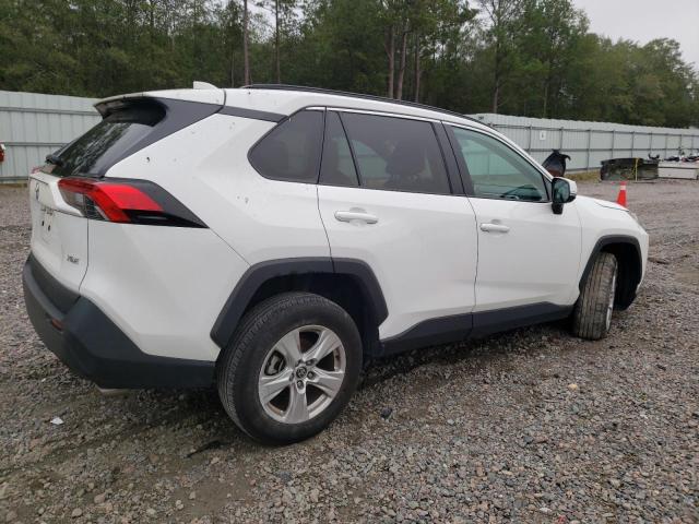 2021 TOYOTA RAV4 XLE VIN: 2T3W1RFV0MC138994