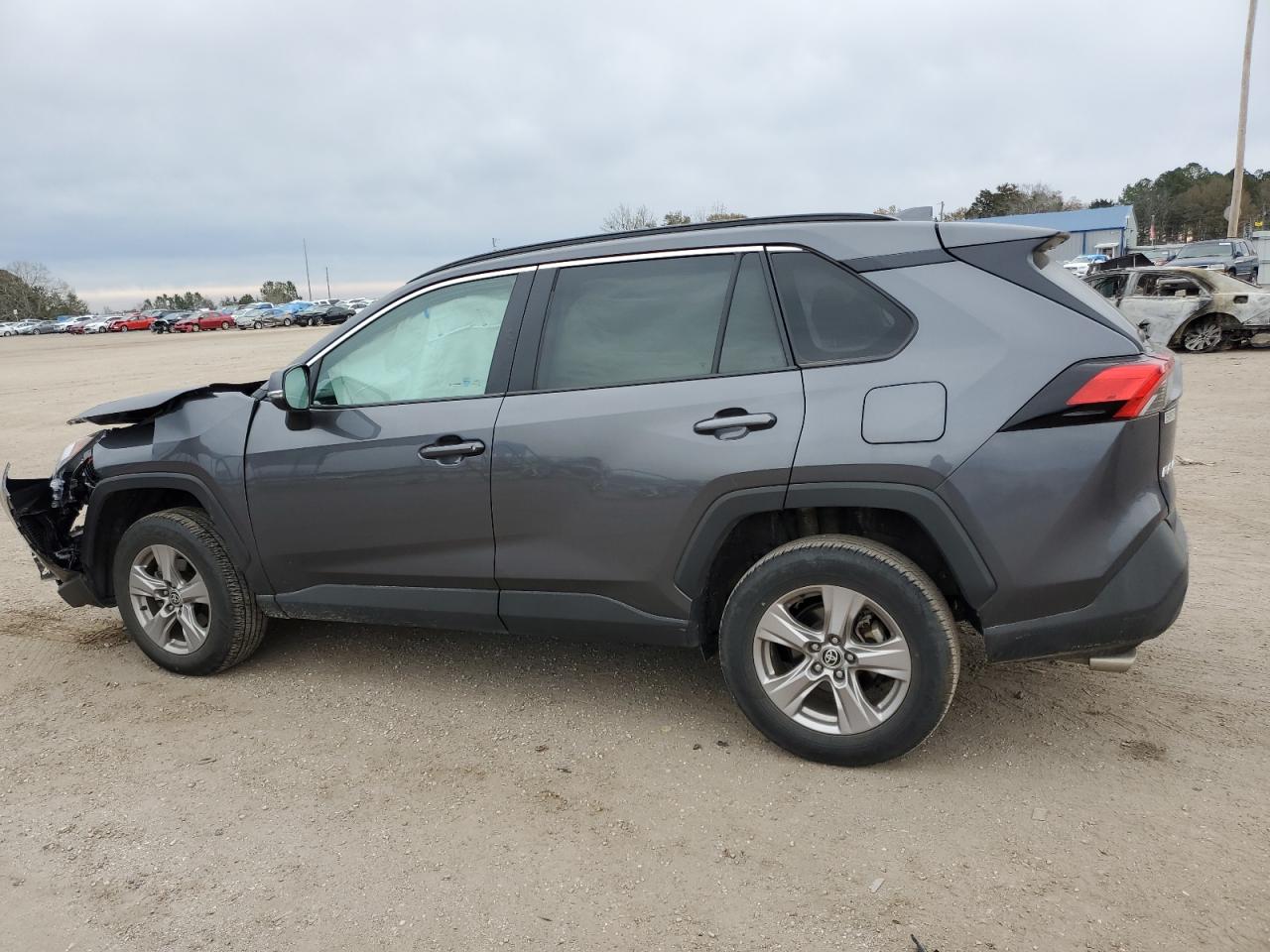 2022 TOYOTA RAV4 XLE VIN:2T3W1RFV9NC209952