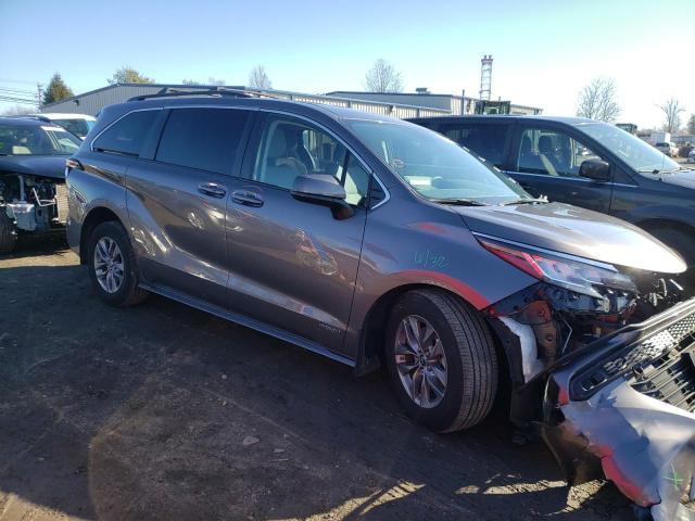 2021 TOYOTA SIENNA LE VIN: 5TDKSKFC8MS016689