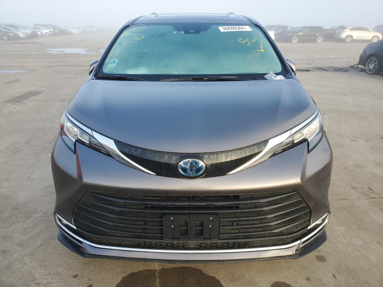 2022 TOYOTA SIENNA XLE VIN:5TDYRKEC8NS114940
