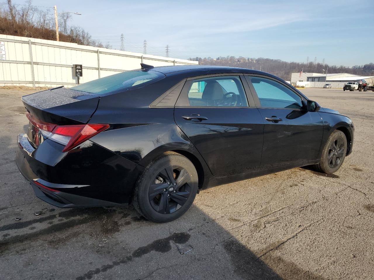 2023 HYUNDAI ELANTRA SEL VIN:KMHLM4AG7PU381901