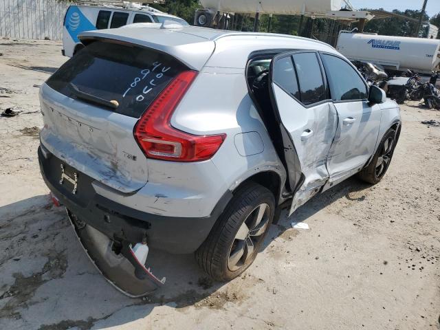 2021 VOLVO XC40 T5 MOMENTUM VIN: YV4162***********