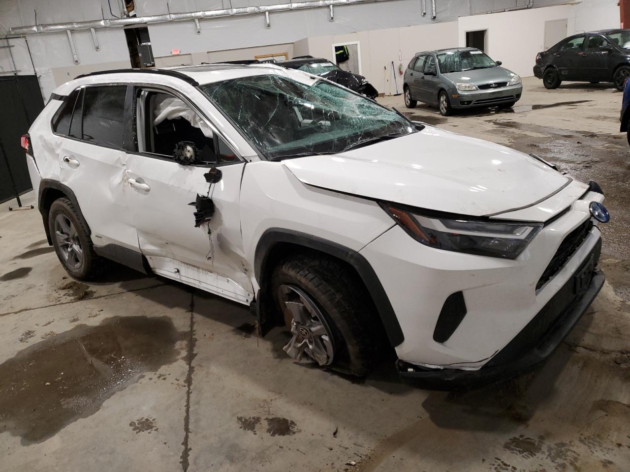 2022 TOYOTA RAV4 XLE VIN:4T3RWRFV9NU073125