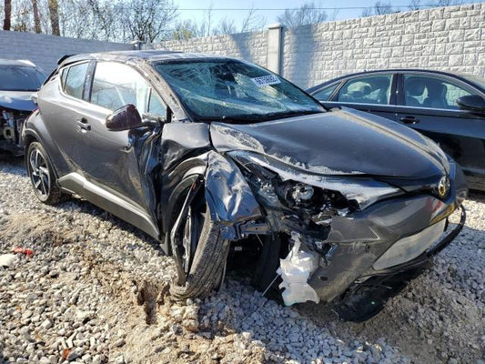 2021 TOYOTA C-HR XLE VIN: NMTKHMBX8MR136297