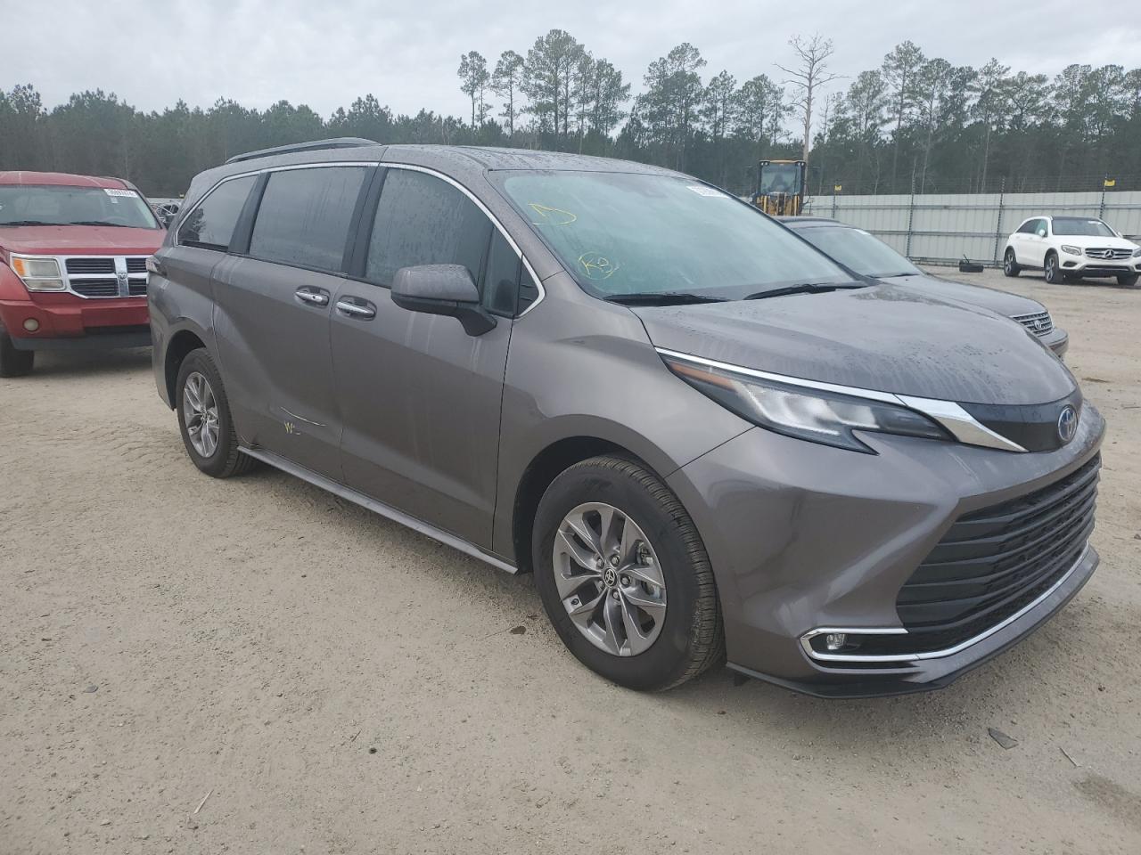 2023 TOYOTA SIENNA XLE VIN:5TDYRKEC7PS177563