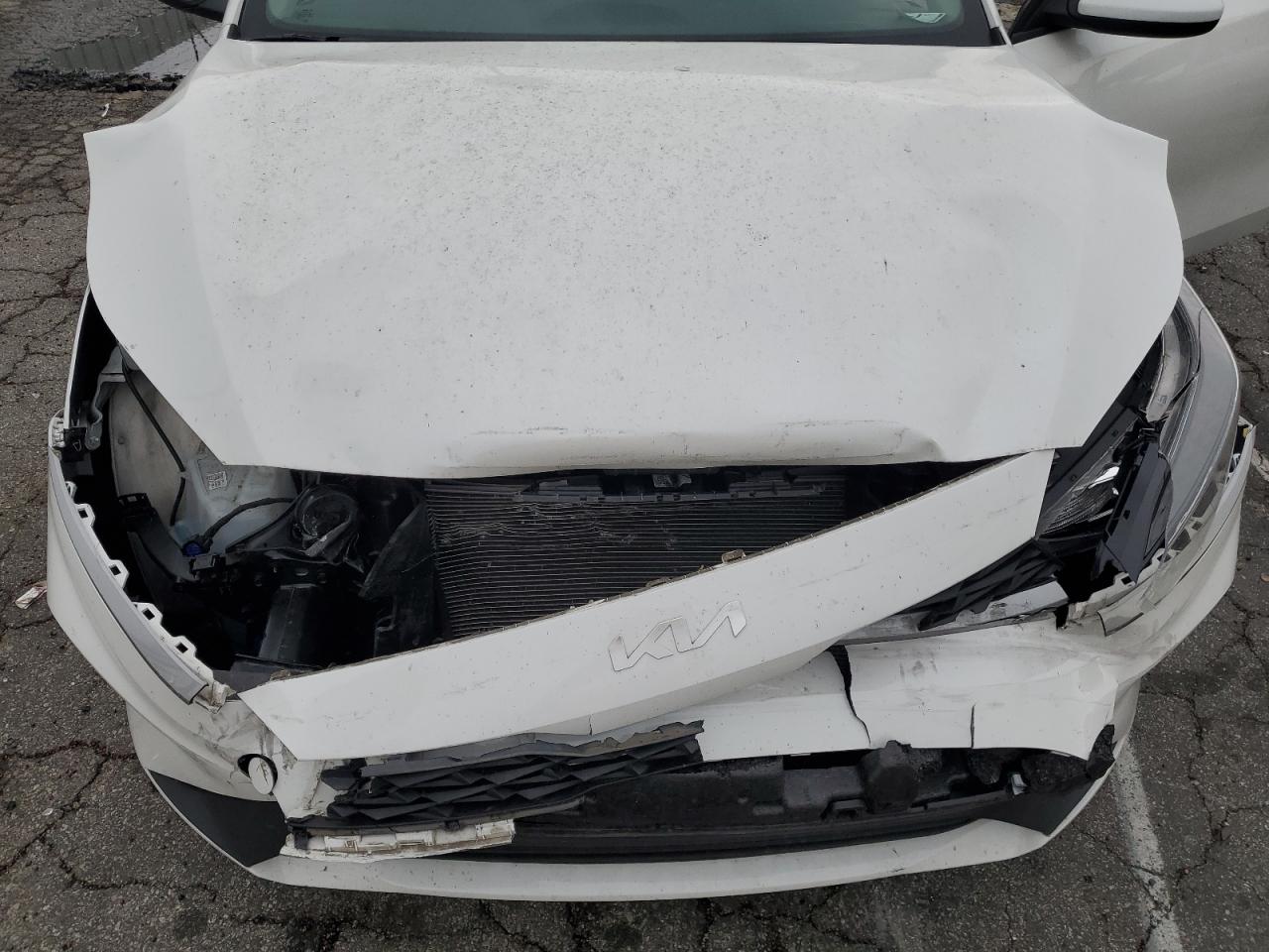 2022 KIA FORTE FE VIN:3KPF24AD2NE476231