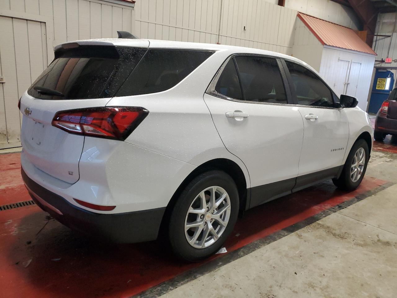 2022 CHEVROLET EQUINOX LT VIN:3GNAXKEV1NL116163