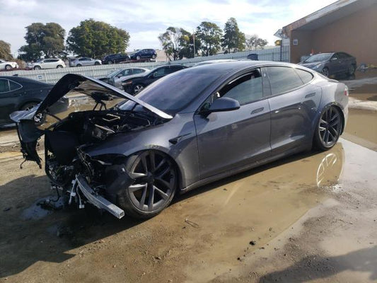 2021 TESLA MODEL S VIN: 5YJSA1E62MF432167