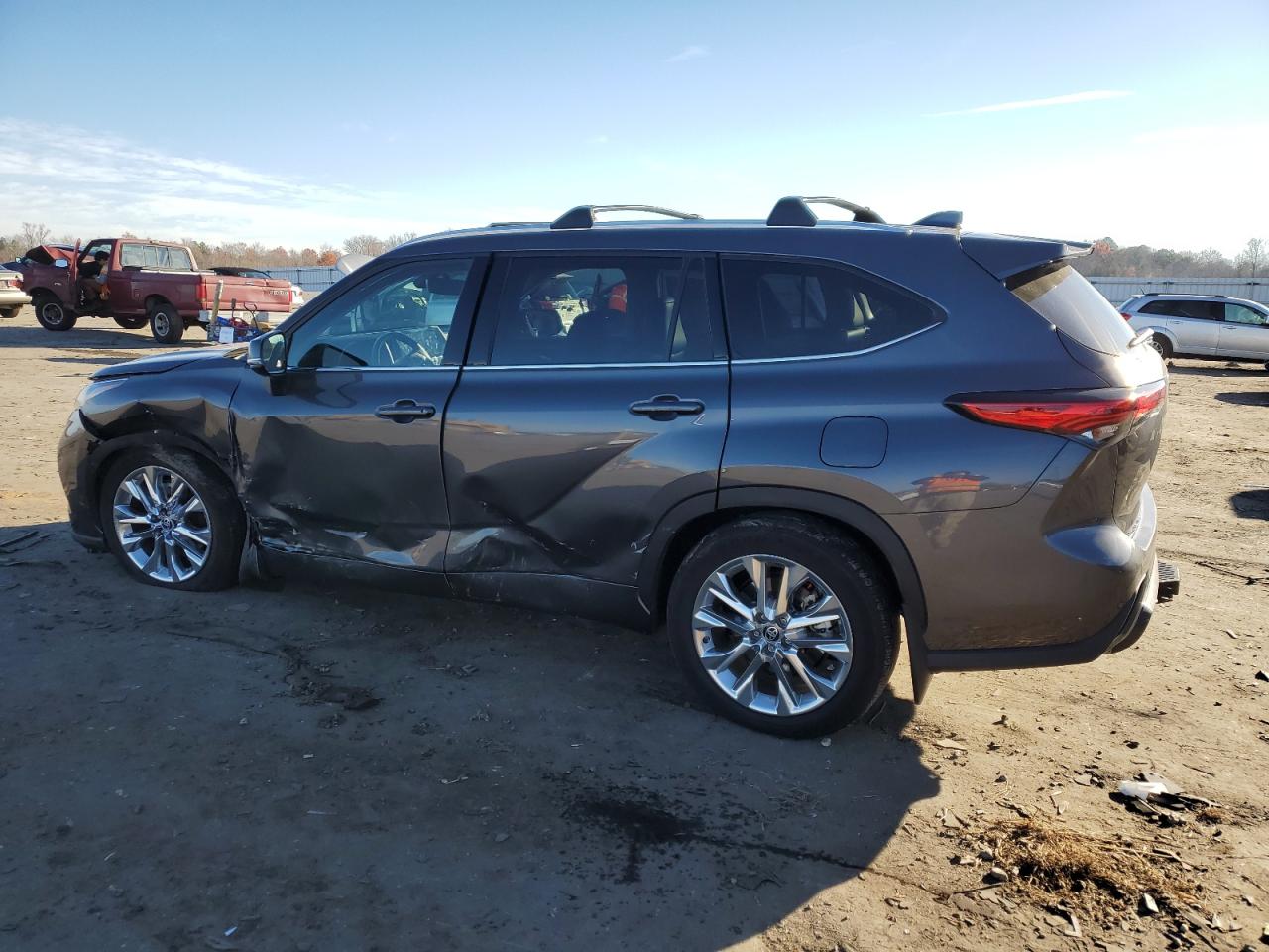 2022 TOYOTA HIGHLANDER HYBRID LIMITED VIN:78162653