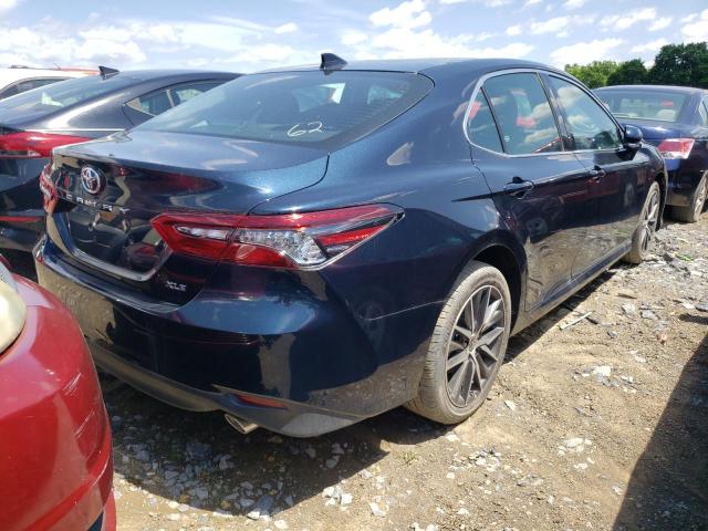 2021 TOYOTA CAMRY XLE VIN: 4T1F11AK5MU456261