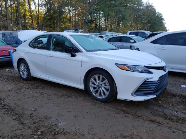 2021 TOYOTA CAMRY LE VIN: 4T1C11AKXMU470286