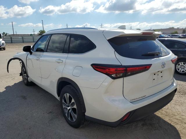 2021 TOYOTA HIGHLANDER XLE VIN: 5TDGZRAH3MS523481