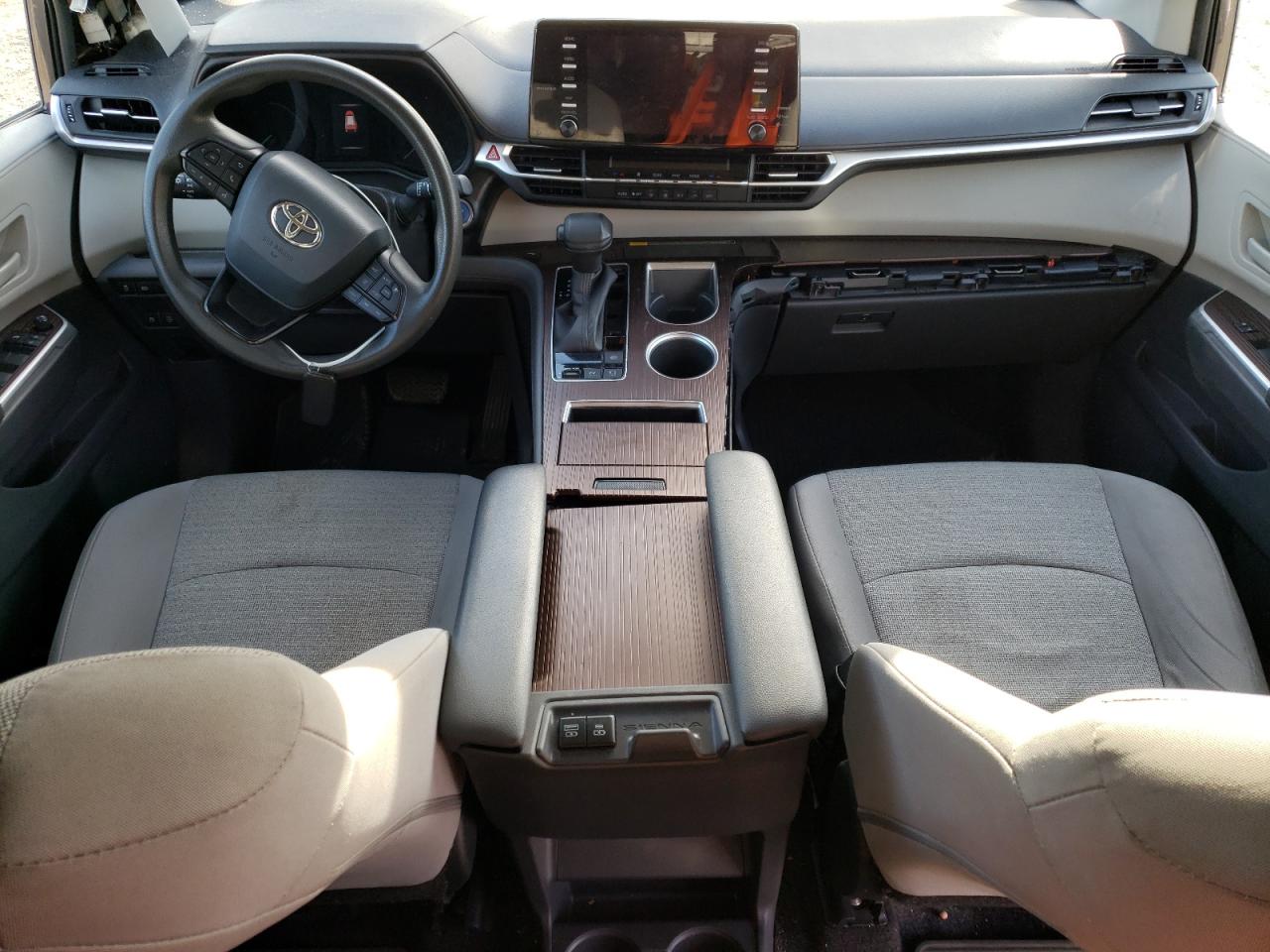 2022 TOYOTA SIENNA LE VIN:5TDBSKFC8NS051301