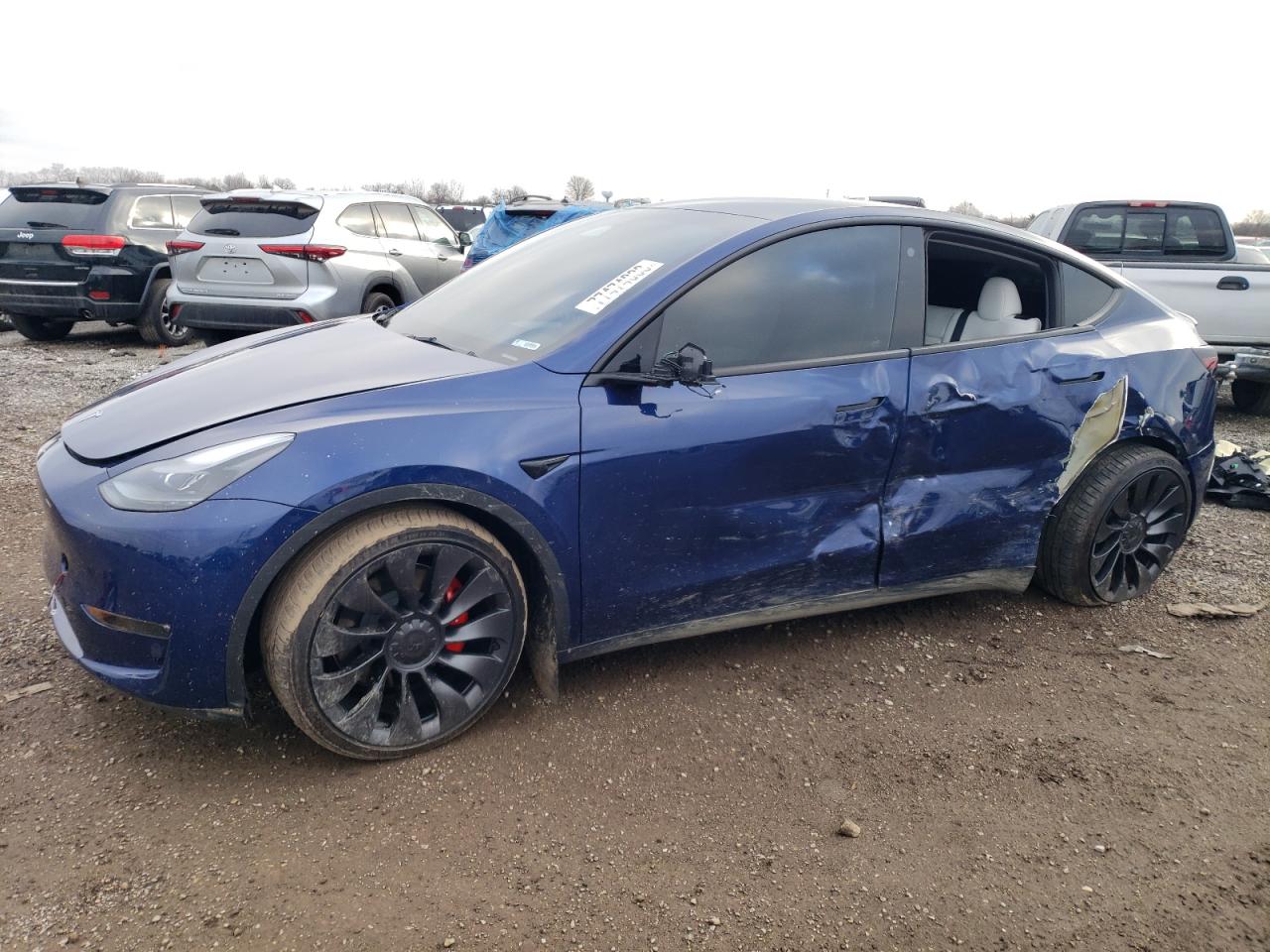 2023 TESLA MODEL Y  VIN:7SAYGDEF0PF705219