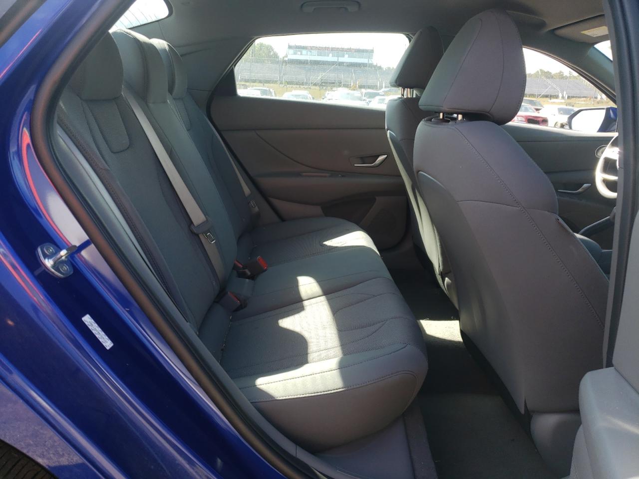 2022 HYUNDAI ELANTRA SE VIN:KMHLL4AG9NU339147