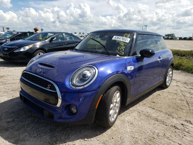 2021 MINI COOPER S VIN: WMWXR5C04M2M91306