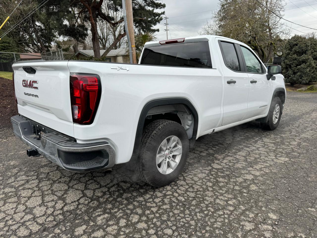 2024 GMC SIERRA K1500 VIN:1GTRUAED3RZ102947