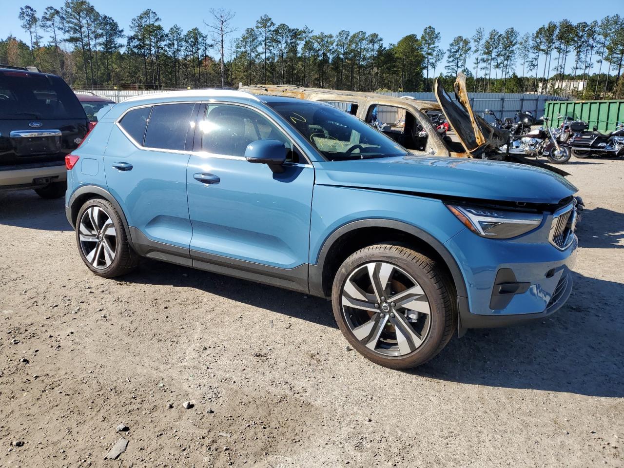 2024 VOLVO XC40 PLUS VIN:YV4L12UE0R2208664