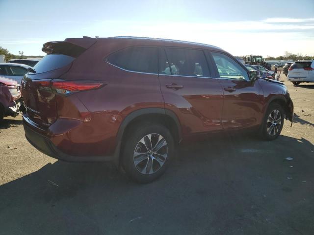 2021 TOYOTA HIGHLANDER XLE VIN: 5TDHZRBHXMS107723