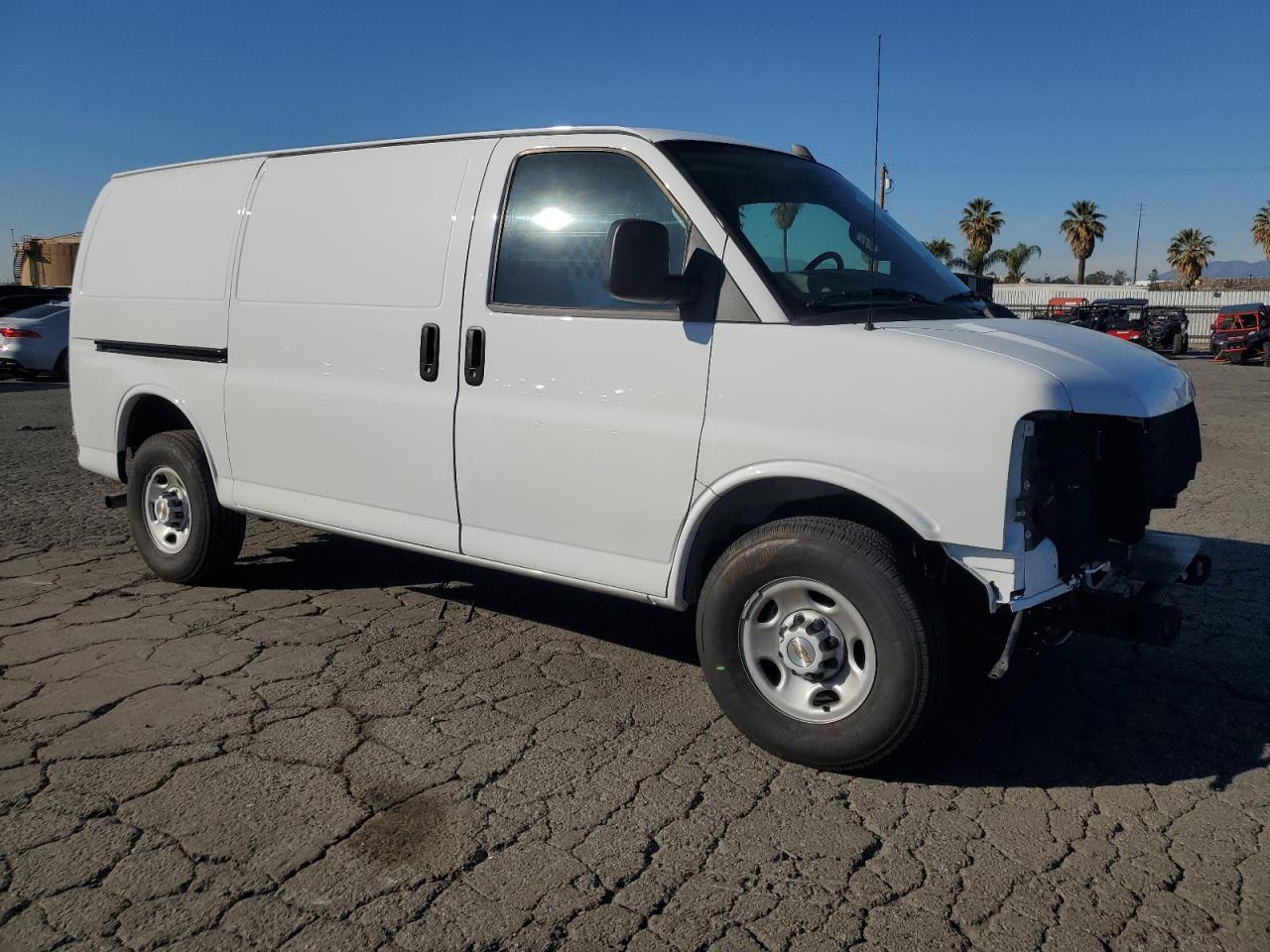 2023 CHEVROLET EXPRESS G2500  VIN:1GCWGAFP2P1219739