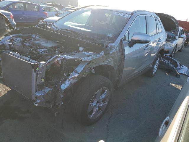 2021 TOYOTA RAV4 XLE VIN: 2T3W1RFV7MW124248