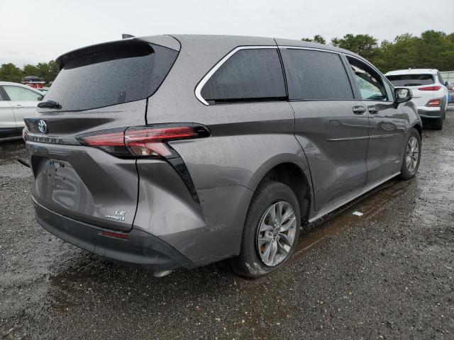 2021 TOYOTA SIENNA LE VIN: 5TDKRKEC6MS014470