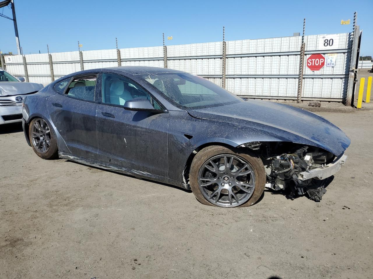 2023 TESLA MODEL S  VIN:5YJSA1E55PF500697