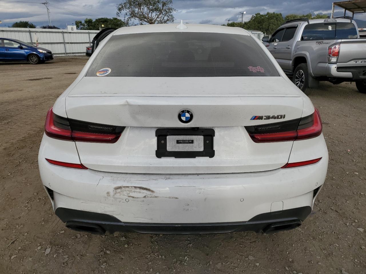 2022 BMW M340I  VIN:3MW5U7J03N8C24696