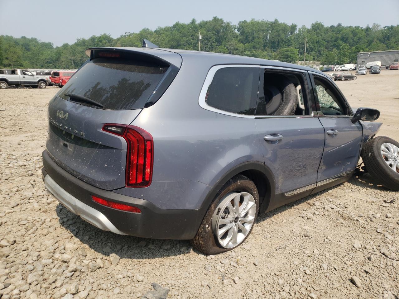 2022 KIA TELLURIDE LX VIN:5XYP2DHC2NG220918