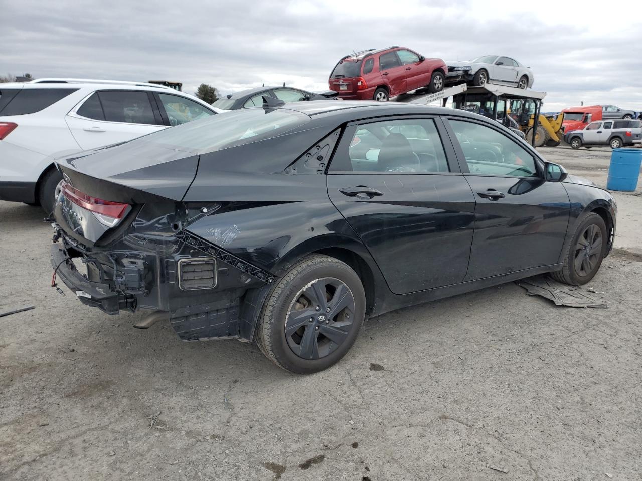 2022 HYUNDAI ELANTRA SEL VIN:5NPLM4AG4NH081177