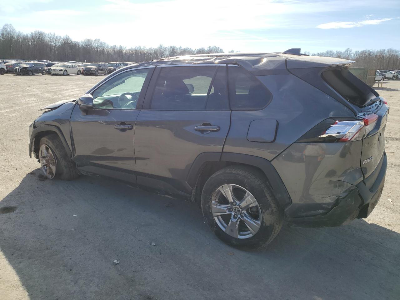 2022 TOYOTA RAV4 XLE VIN:2T3P1RFV6NC283222