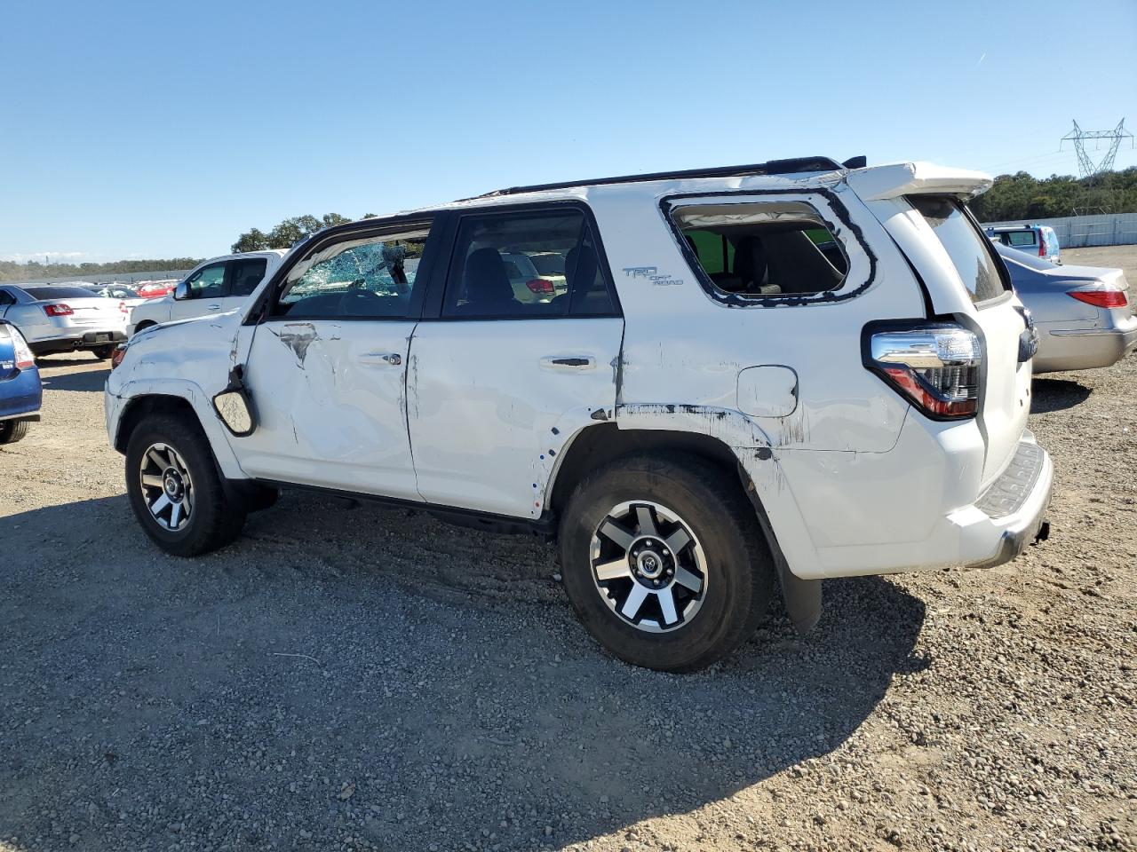 2022 TOYOTA 4RUNNER SR5 PREMIUM VIN:JTERU5JR6N6081530