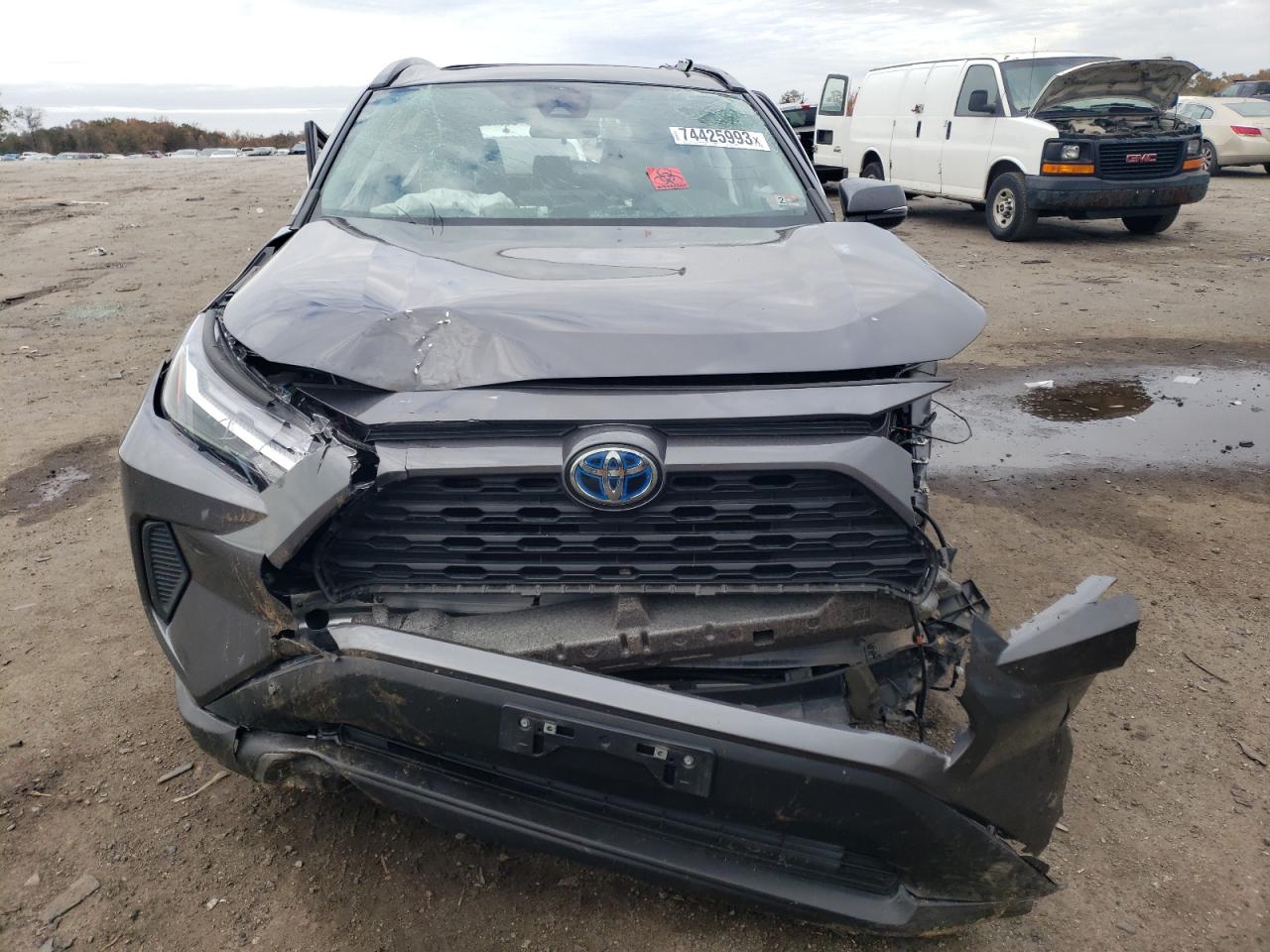 2022 TOYOTA RAV4 XLE VIN:2T3RWRFVXNW135065