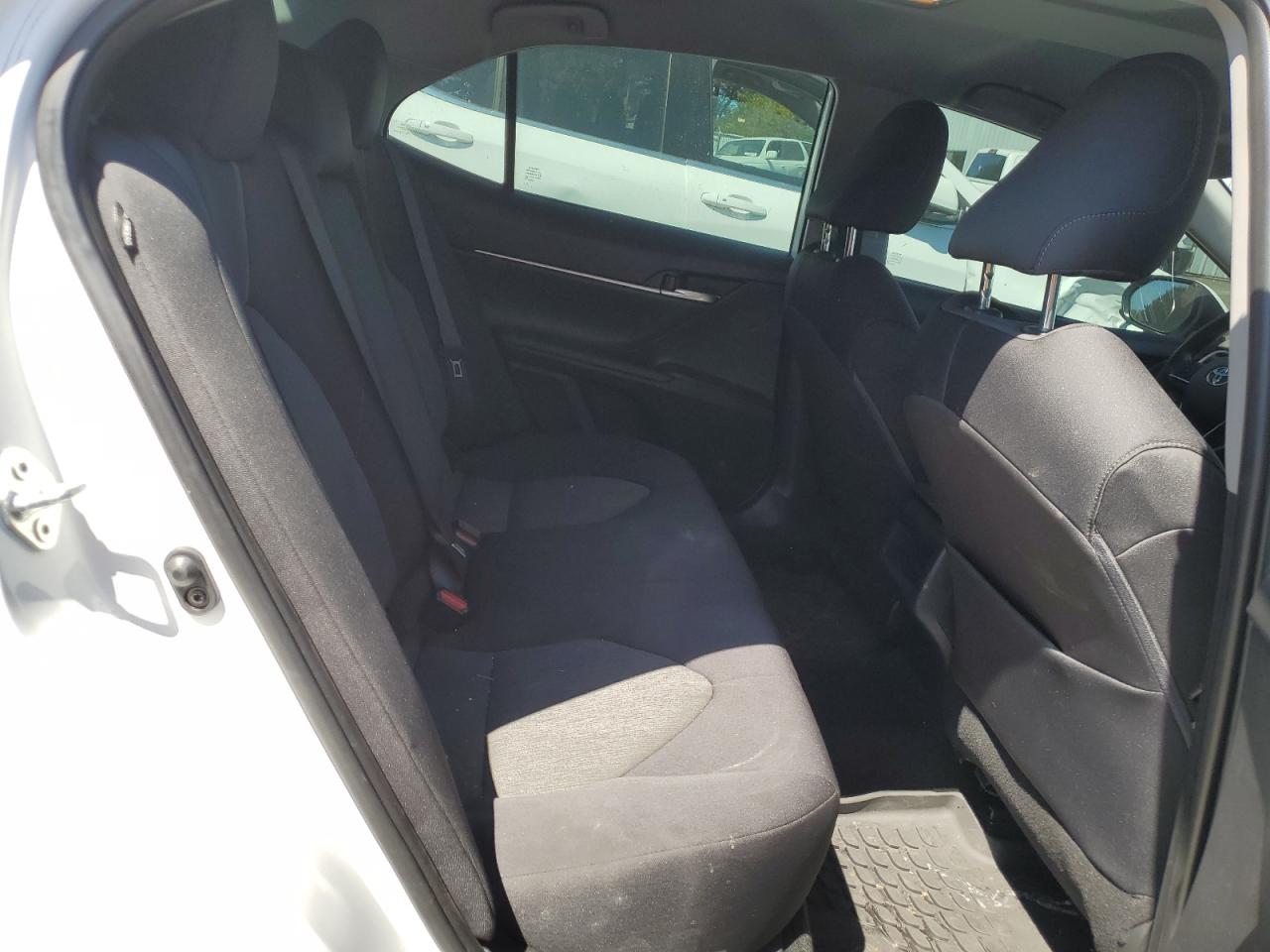 2022 TOYOTA CAMRY LE VIN:4T1C11AK8NU654899