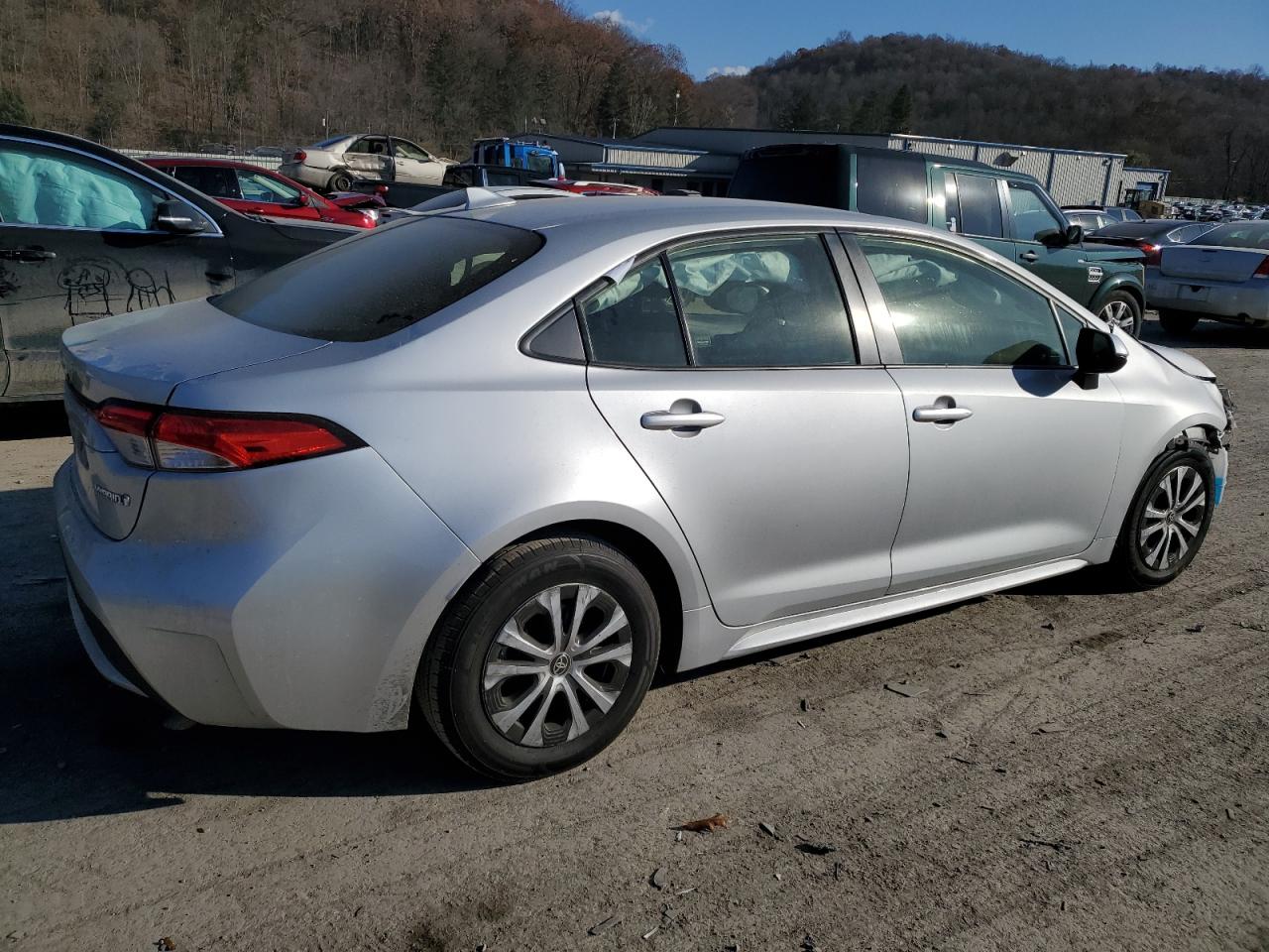 2022 TOYOTA COROLLA LE VIN:JTDEAMDE4NJ043290