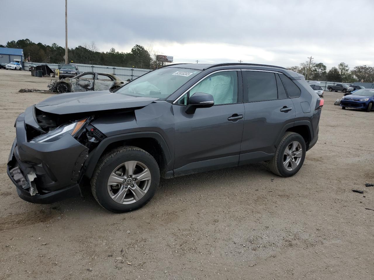 2022 TOYOTA RAV4 XLE VIN:2T3W1RFV9NC209952