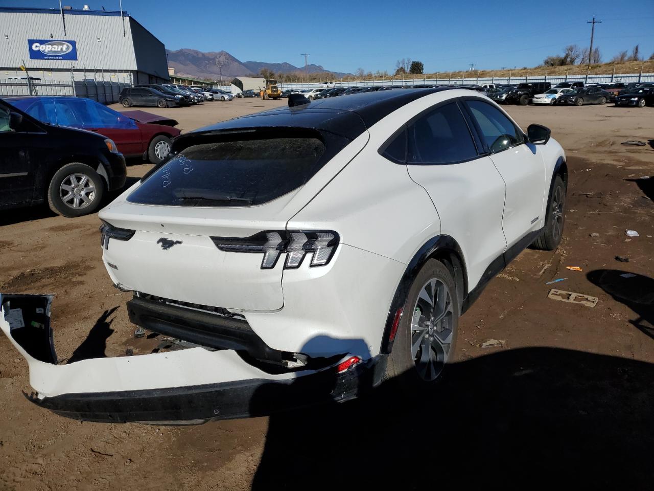 2023 FORD MUSTANG MACH-E PREMIUM VIN:3FMTK3SU9PMA64307