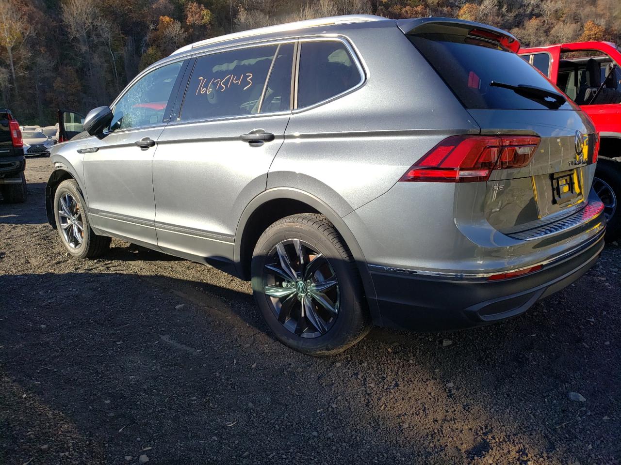 2023 VOLKSWAGEN TIGUAN SE VIN:3VVNB7AX7PM017827