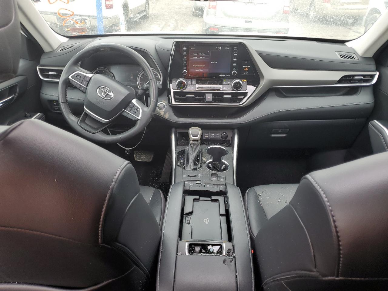 2022 TOYOTA HIGHLANDER XLE VIN:5TDGZRBH7NS199435