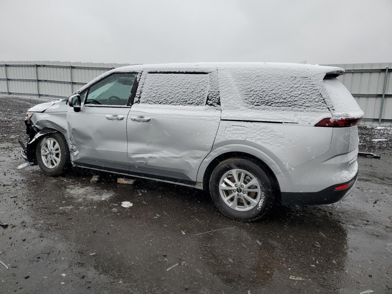 2022 KIA CARNIVAL LX VIN:KNDNB4H37N6168616