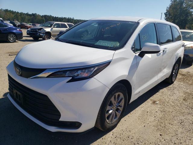 2021 TOYOTA SIENNA LE VIN: 5TDKRKEC8MS039256