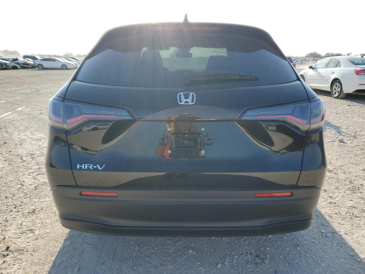 2023 HONDA HR-V LX VIN:3CZRZ1H30PM740635